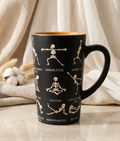 Taza Cónica de Cerámica Mate – Edición Especial: "Esqueletos en Posturas de Yoga"