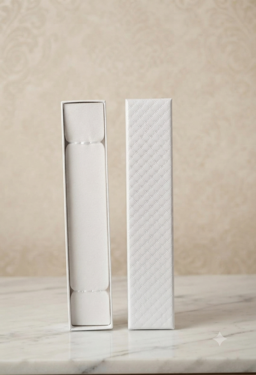Estuche Elegante para Joyería – Presentación Exclusiva para Collares