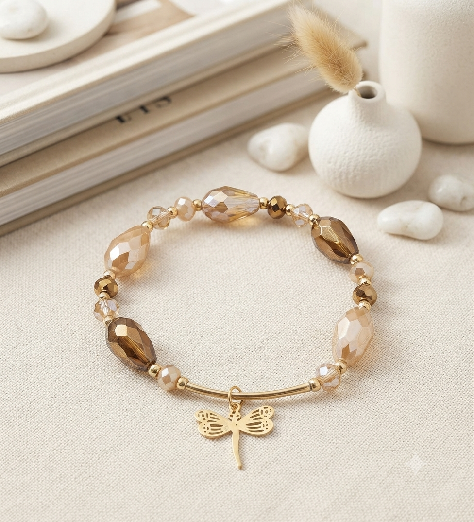 Pulsera Elástica Estilo Minimalista con Dije y Detalles Dorados