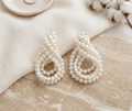 Aretes Colgantes de Perlas en Cascada