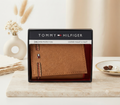 Billetera Tommy Hilfiger de Piel con Protección RFID – Colección Clásica