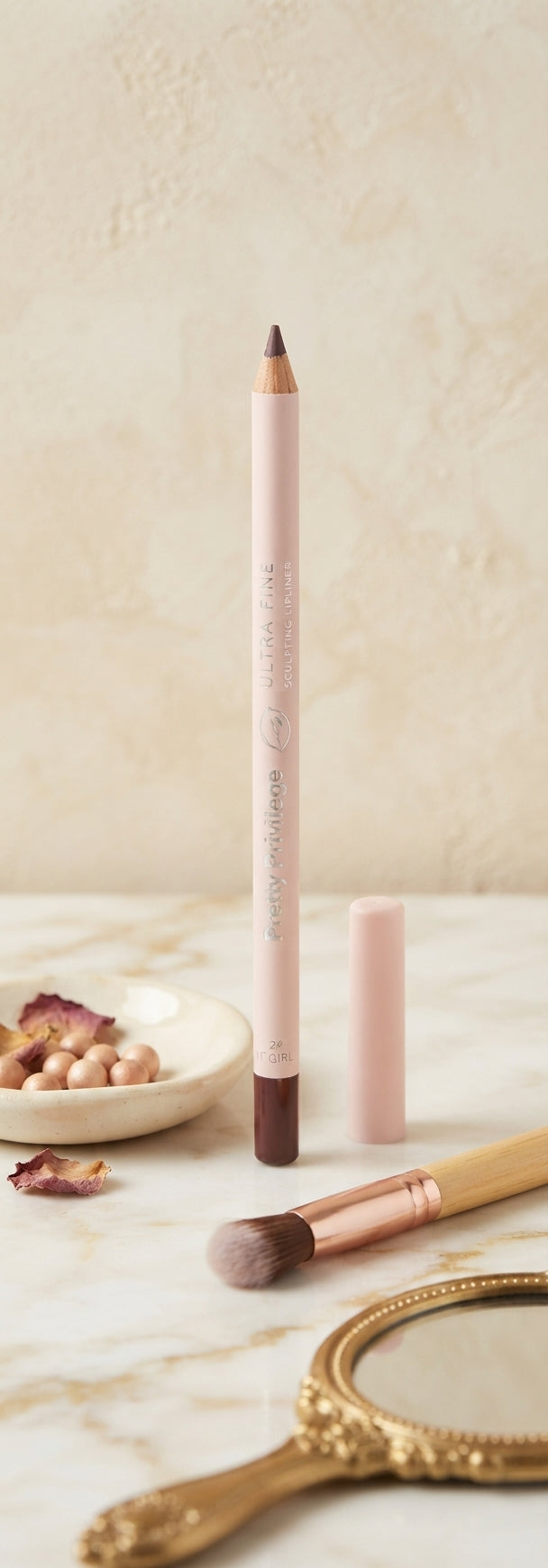 Delineador de Labios Ultra Fine Sculpting Liner - Pretty Privilege