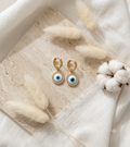 Aretes de Aro Dorados con Dije de Ojo Turco