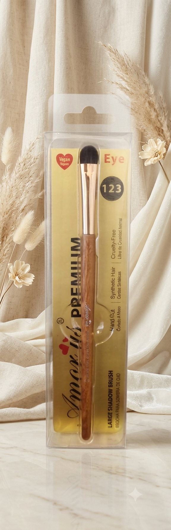 Brocha para Sombra de Ojos Grande Amor u's Premium #123 – Aplicación Precisa y Difuminado Suave
