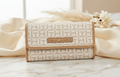 Cartera Larga Clásica Tommy Hilfiger - Estampado Monogram Beige