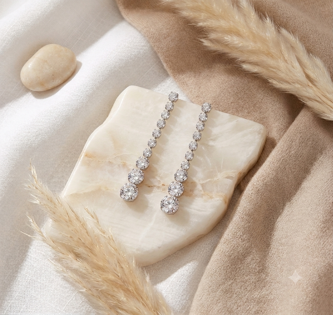 Aretes Largos con Circonias en Cascada