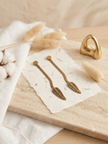 Aretes Largos de Cadena Plana con Dije de Hoja