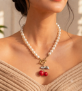 Collar de Perlas con Dije de Cereza