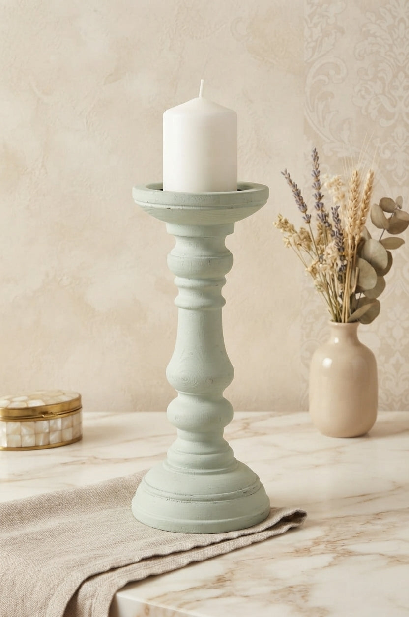 Candelabro Decorativo Torneado – Elegancia Minimalista