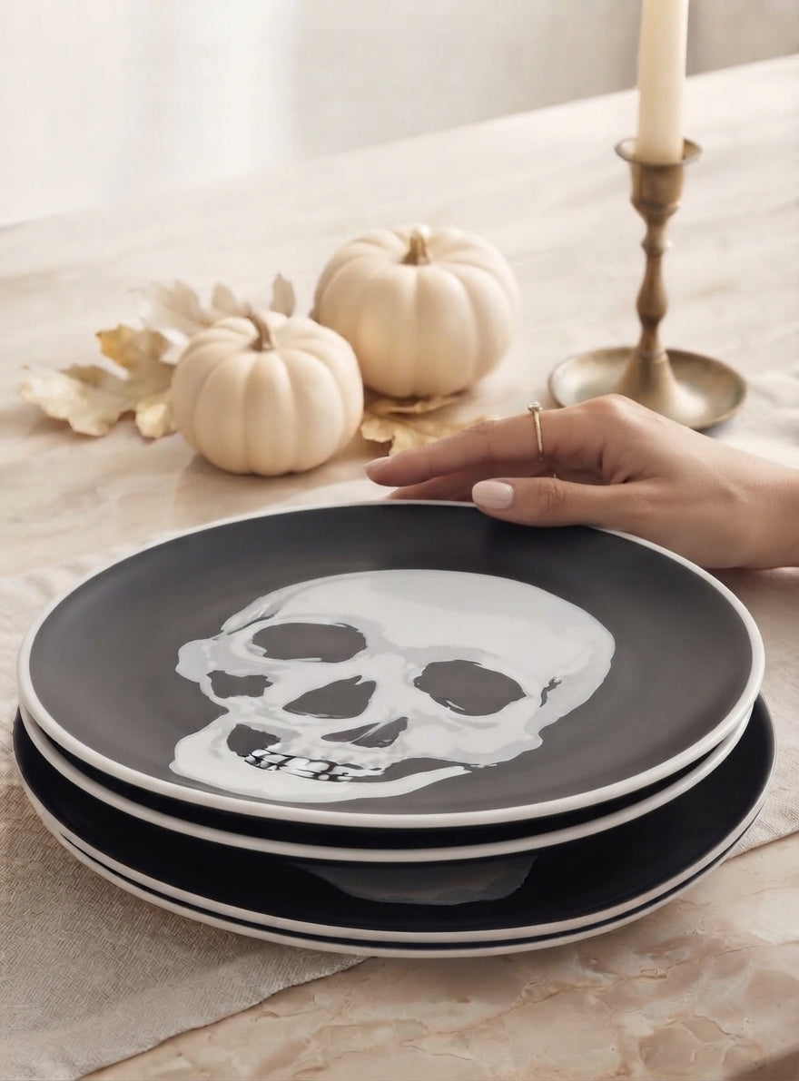 Set de 4 Platos Decorativos con Diseño de Calavera